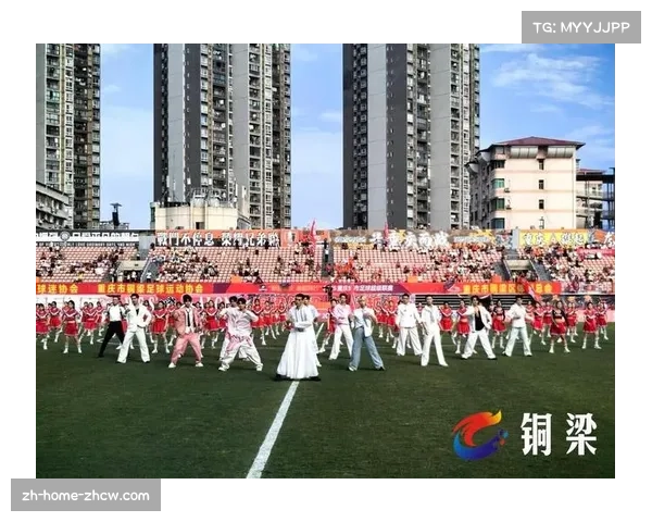 铜梁龙主场五万观众见证德比 西部足球市场重现火热氛围